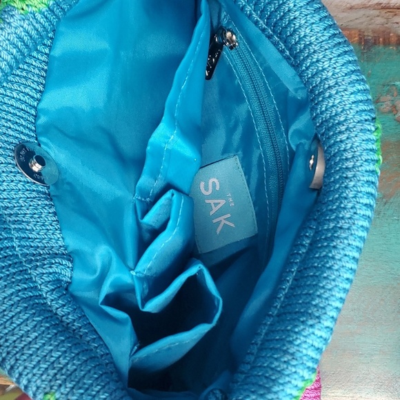 The Sak Teal and Pink Cherry Crochet Handbag Purse w/ Sequin Detail ~Y2K~ - Picture 10 of 14